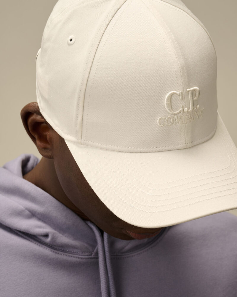 Кепка C.P.COMPANY Gabardine Logo Cap 18CMAC282A Кепка C.P.COMPANY Gabardine Logo Cap 18CMAC282A